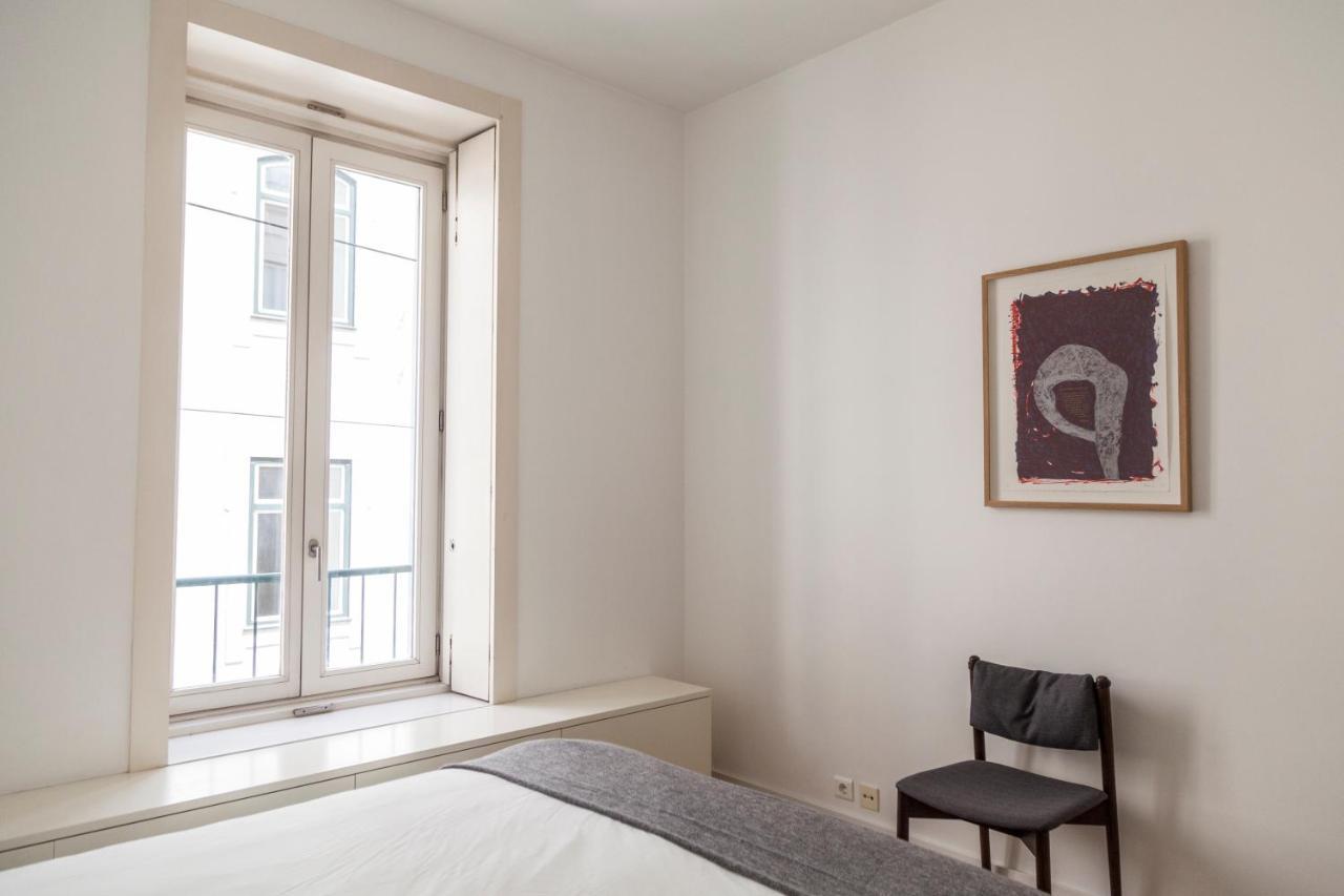 Classy 2Bdr Apartment In Downtown By Lovelystay Lisboa Extérieur photo