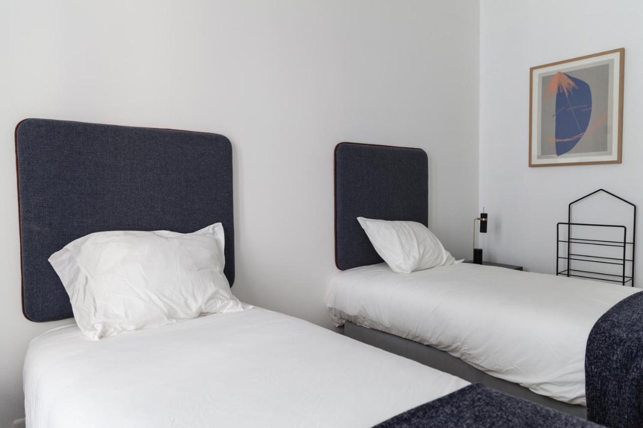 Classy 2Bdr Apartment In Downtown By Lovelystay Lisboa Extérieur photo